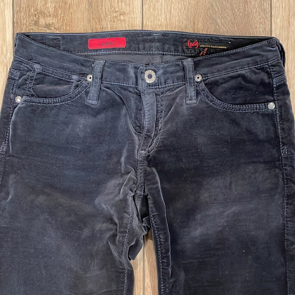 AG The Kiss Dark Gray Velvet Jeans Size 26R - Picture 2 of 8